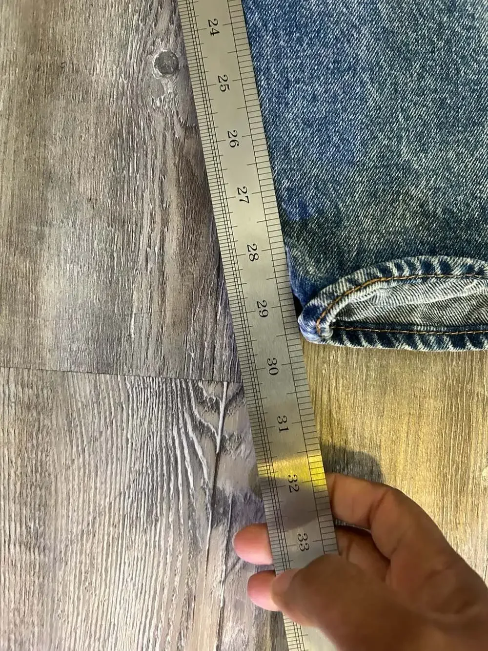 Levi's 501 Original Fit Jeans 42x32 - Picture 5 of 8
